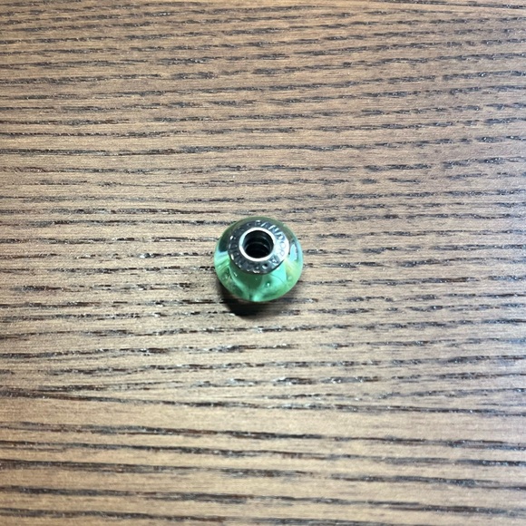 Pandora Charm - Green - Picture 2 of 2